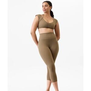 Athleta Elation Ultra High Rise Capri - Clay Tan, Light Brown Size Large NEW